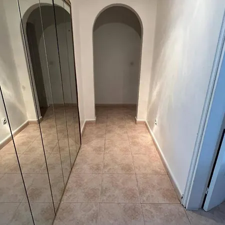 Lejlighed Piso En El Centro De Roses